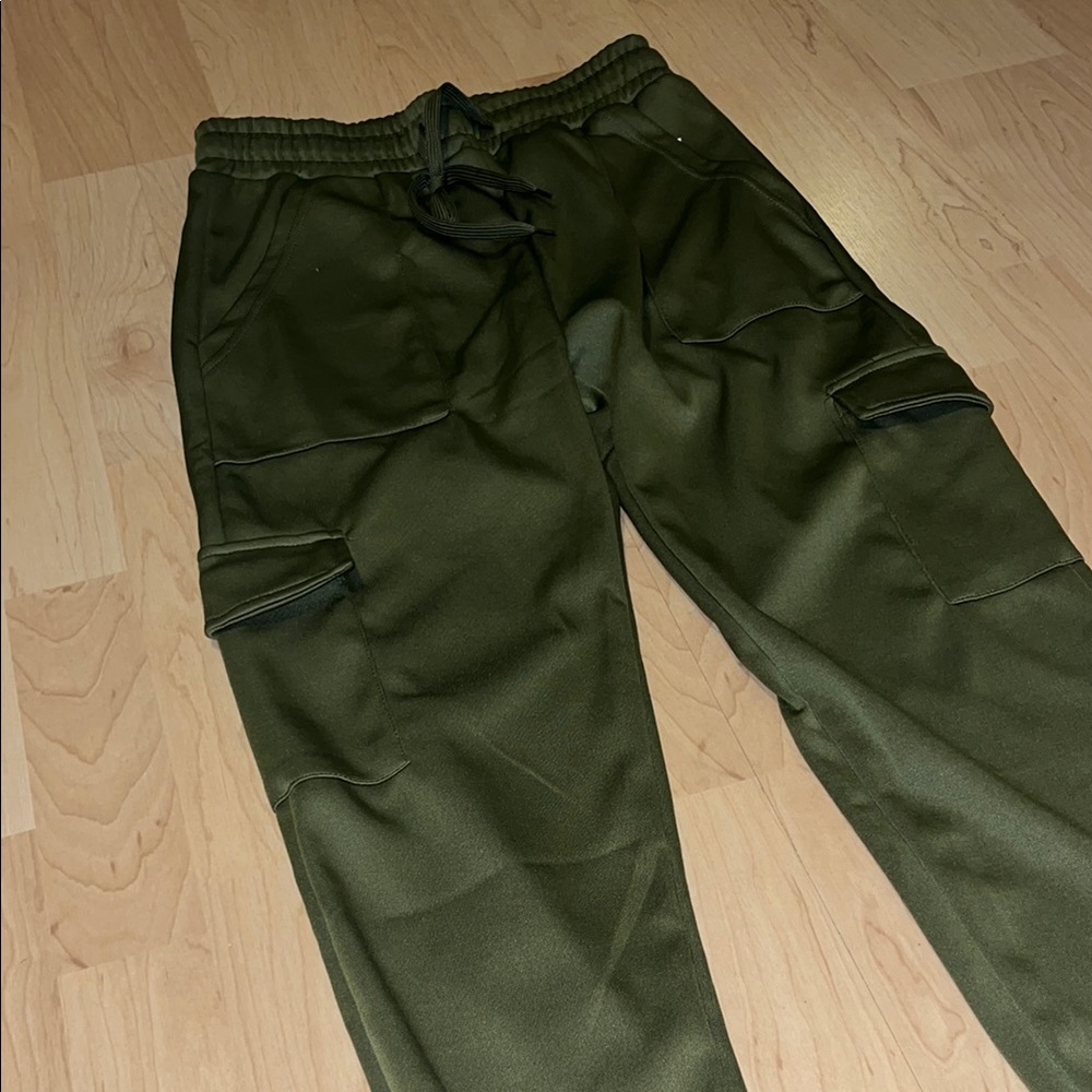 Olive Green women’s tie waist Cargo jogger Pants NWT